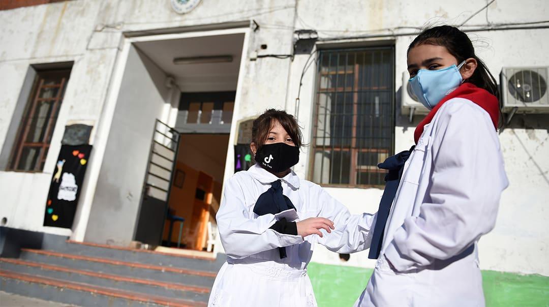 Primaria considera que asistencia a clases debe ser obligatoria salvo para población de riesgo