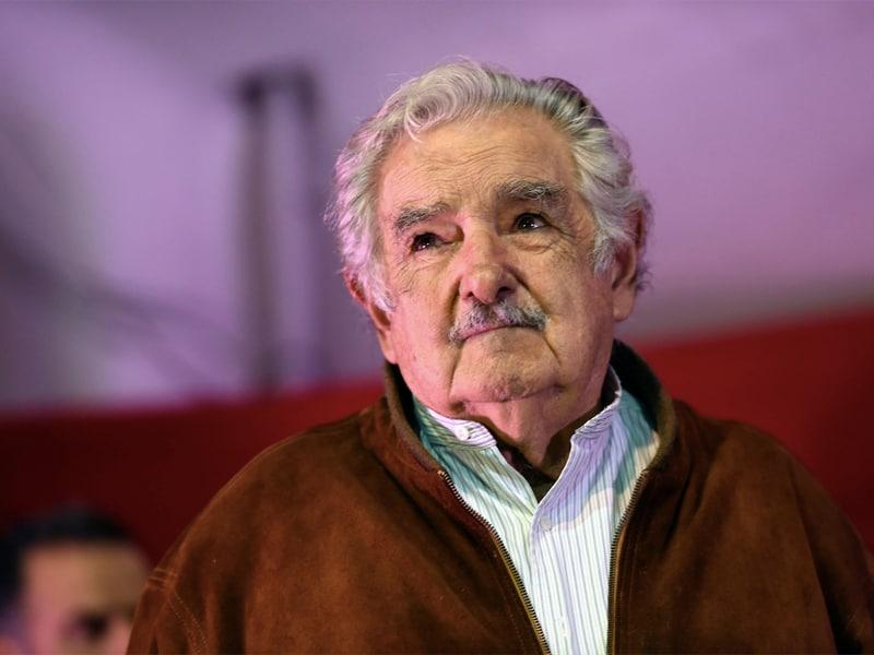 Mujica: no concordamos con la política discriminatoria contra los trabajadores haciéndoles pagar pura y exclusivamente el costo de la crisis