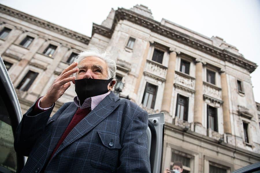 En el gobierno se impusieron los prejuicios y estereotipos y hoy están abriendo una grieta peligrosa, dijo Mujica