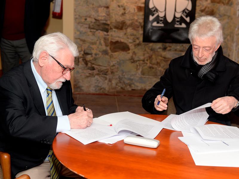 Firma convenio Cambilex - Buquebus