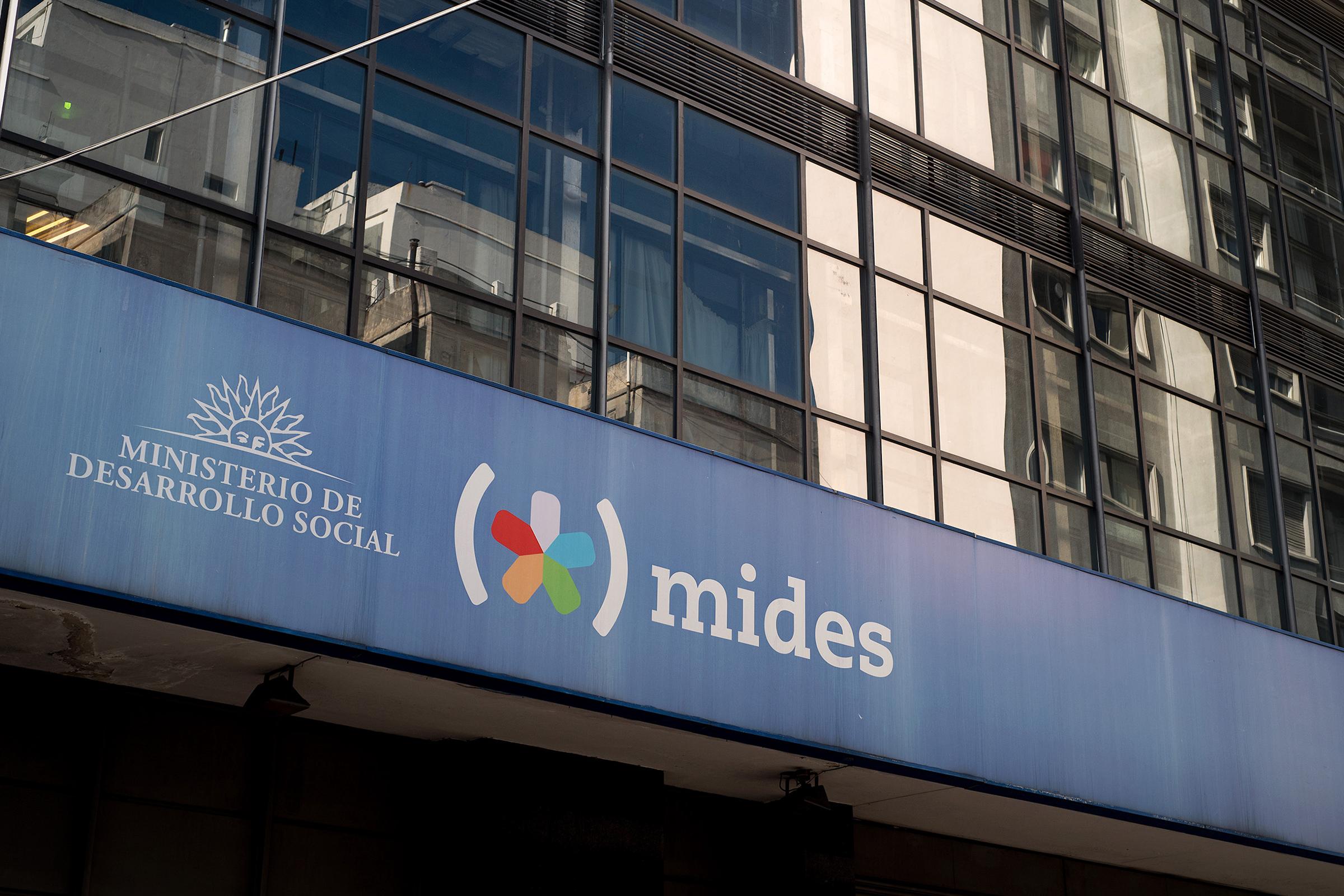 Ocho meses de irregularidades en pago de salarios, con atrasos y adeudos, denuncian trabajadores de Programa Calle de Mides
