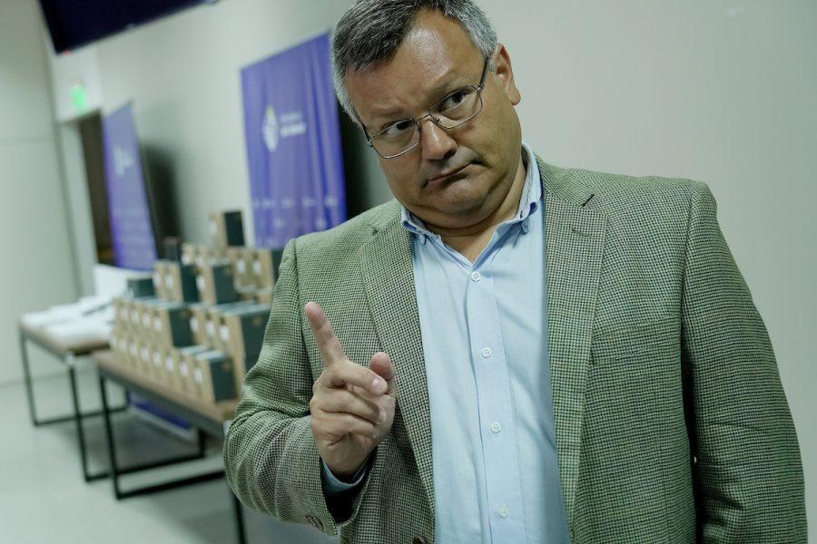 Versión inicial de Santiago González es mentira, ambos tiques existen y una historia clínica a su nombre en el Policial, ratificó Preve