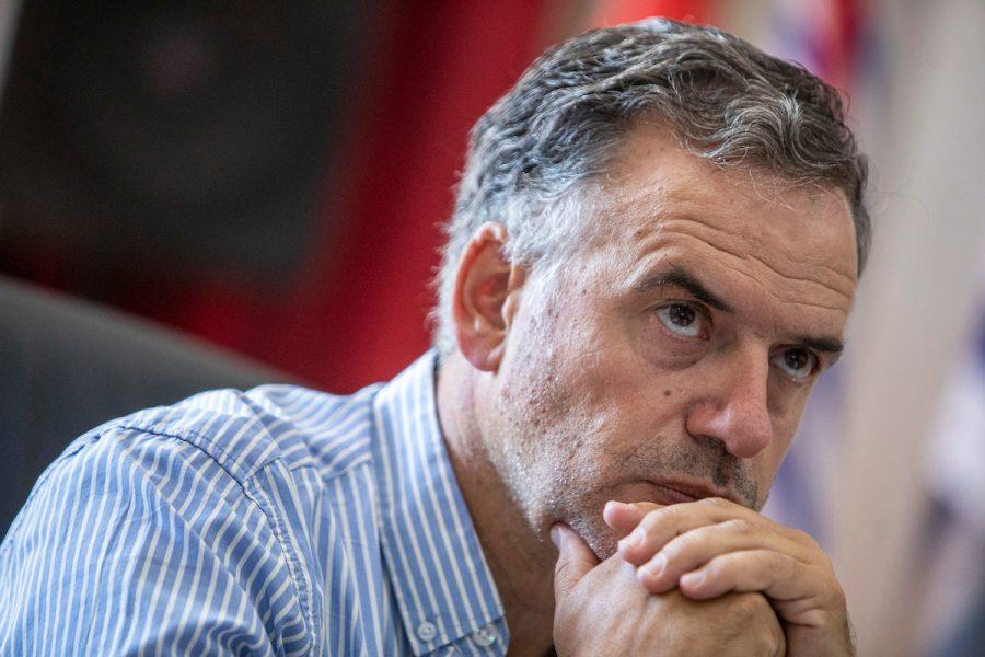 Orsi no descarta judicializar "mentiras" difundidas en redes y advierte por daño a la democracia