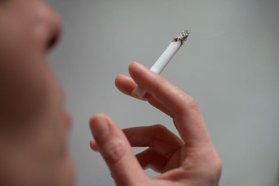 Gobierno ajustó el IMESI y las cajillas de cigarrillos aumentaron ocho pesos en promedio