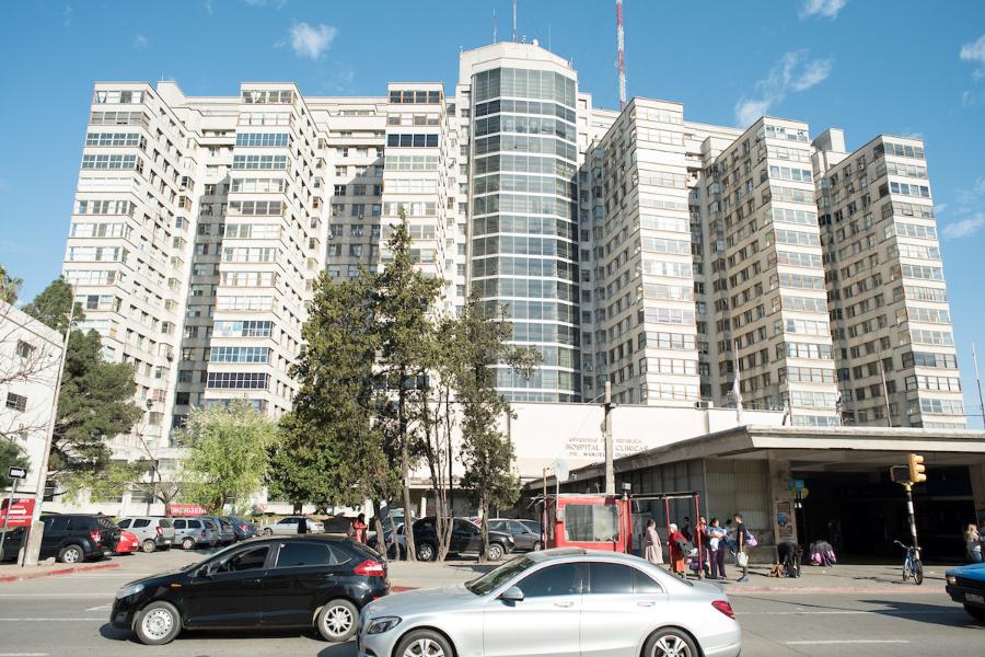 Uruguay / Montevideo / Hospital de Clínicas. Montevideo. Foto: Ricardo Antúnez / adhocFOTOS