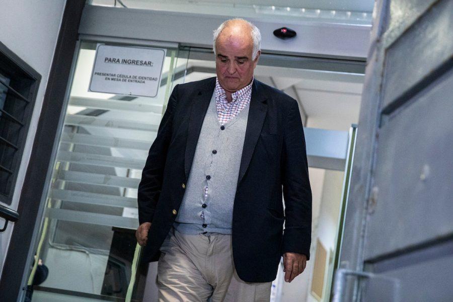 Gustavo Penades tras declarar en la audiencia en el Juzgado de Juan Carlos Gomez en Montevideo. Foto: Mauricio Zina / adhocFOTOS