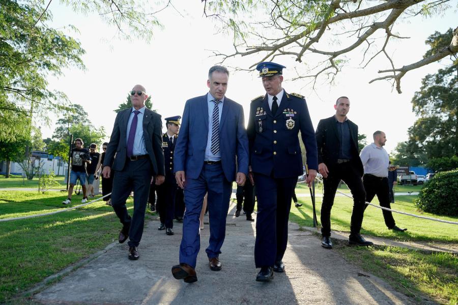 Durante la ceremonia de asunción de autoridades del Ministerio del Interior en la Escuela Nacional de Educación Policial en Montevideo. Foto: Javier Calvelo / adhocFOTOS