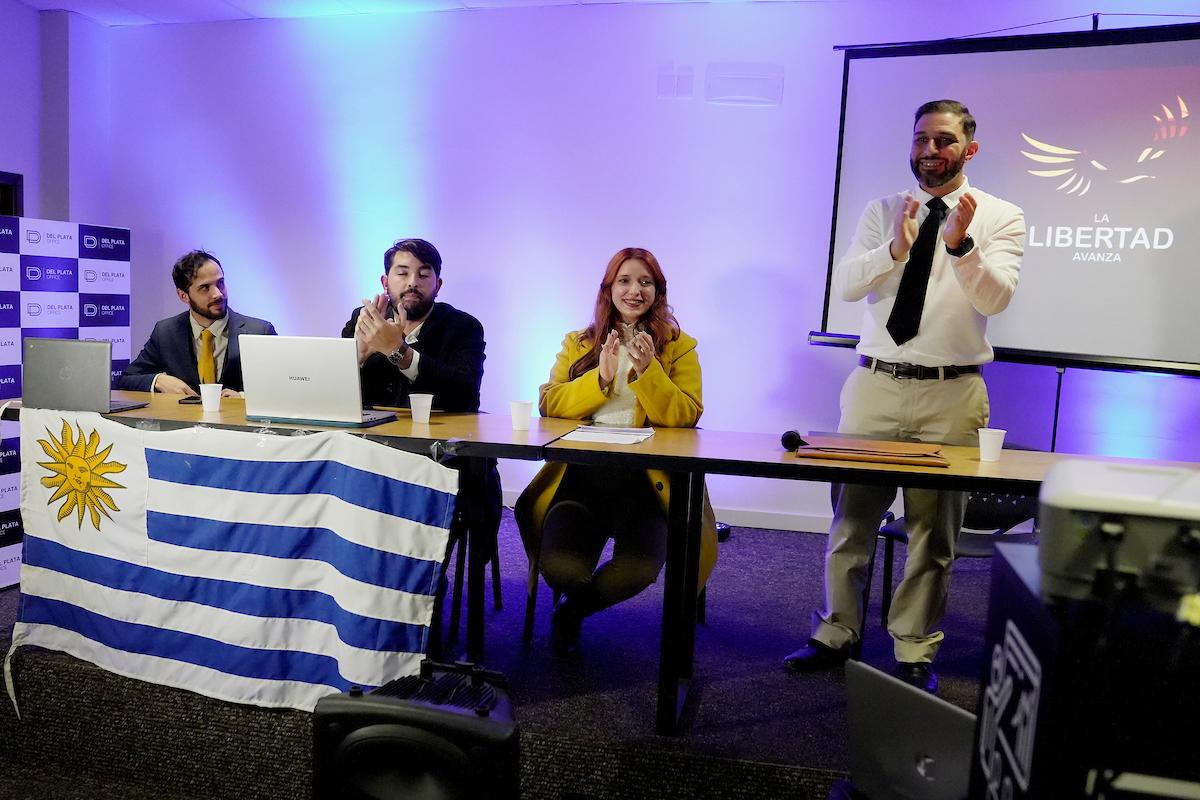 Corte Electoral autorizó la inscripción de La Libertad Avanza como partido político en Uruguay