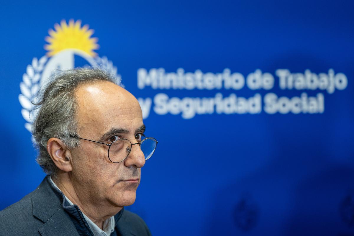 "No concebimos la teoría del derrame", aseguró subsecretario de Trabajo, "los frutos del progreso tienen que distribuirse"