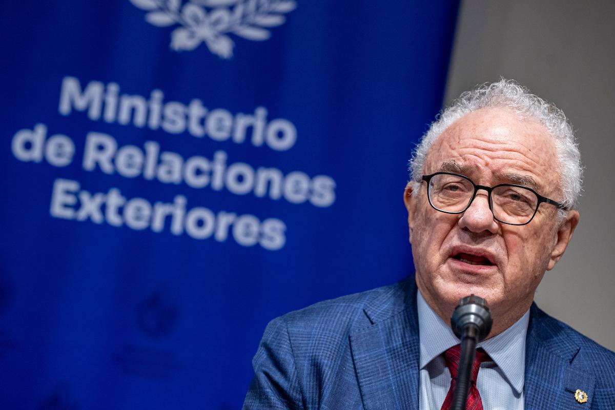 Uruguay busca “algún mecanismo consular” con Venezuela, pero sin modificar su postura política
