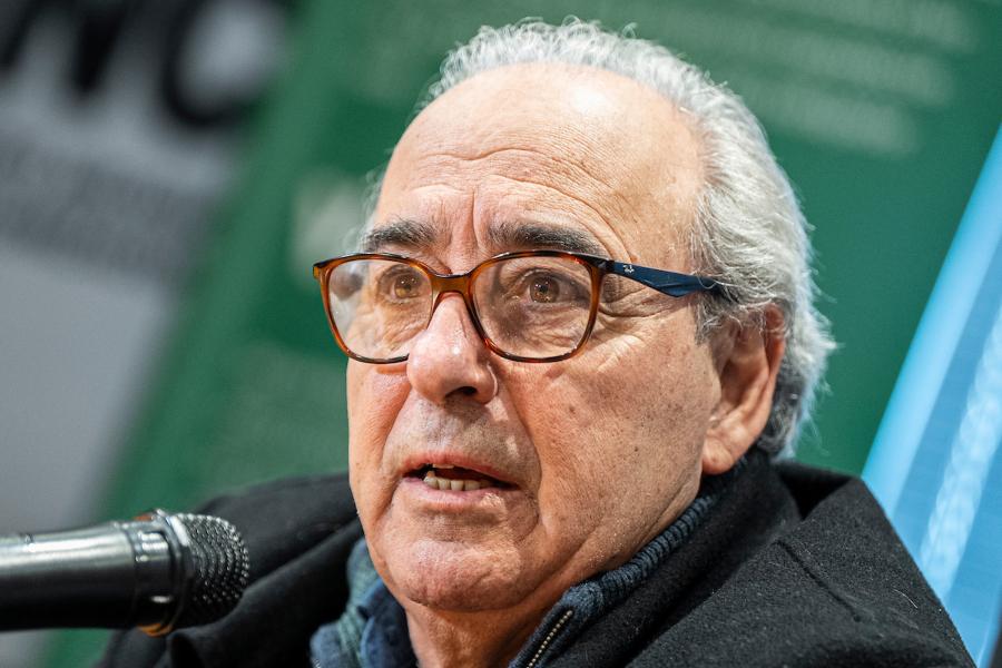 Alfredo Fratti durante la asunción del nuevo presidente del Instituto Nacional de Colonización en su sede del barrio Ciudad Vieja en Montevideo. Foto: Mauricio Zina / adhocFOTOS