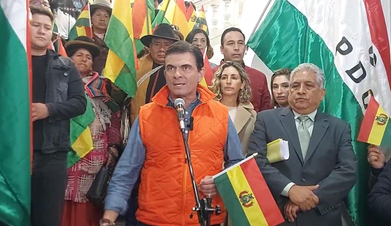 “Nadie esperaba” el 32% de Rodrigo Paz en elecciones de Bolivia, aseguró periodista