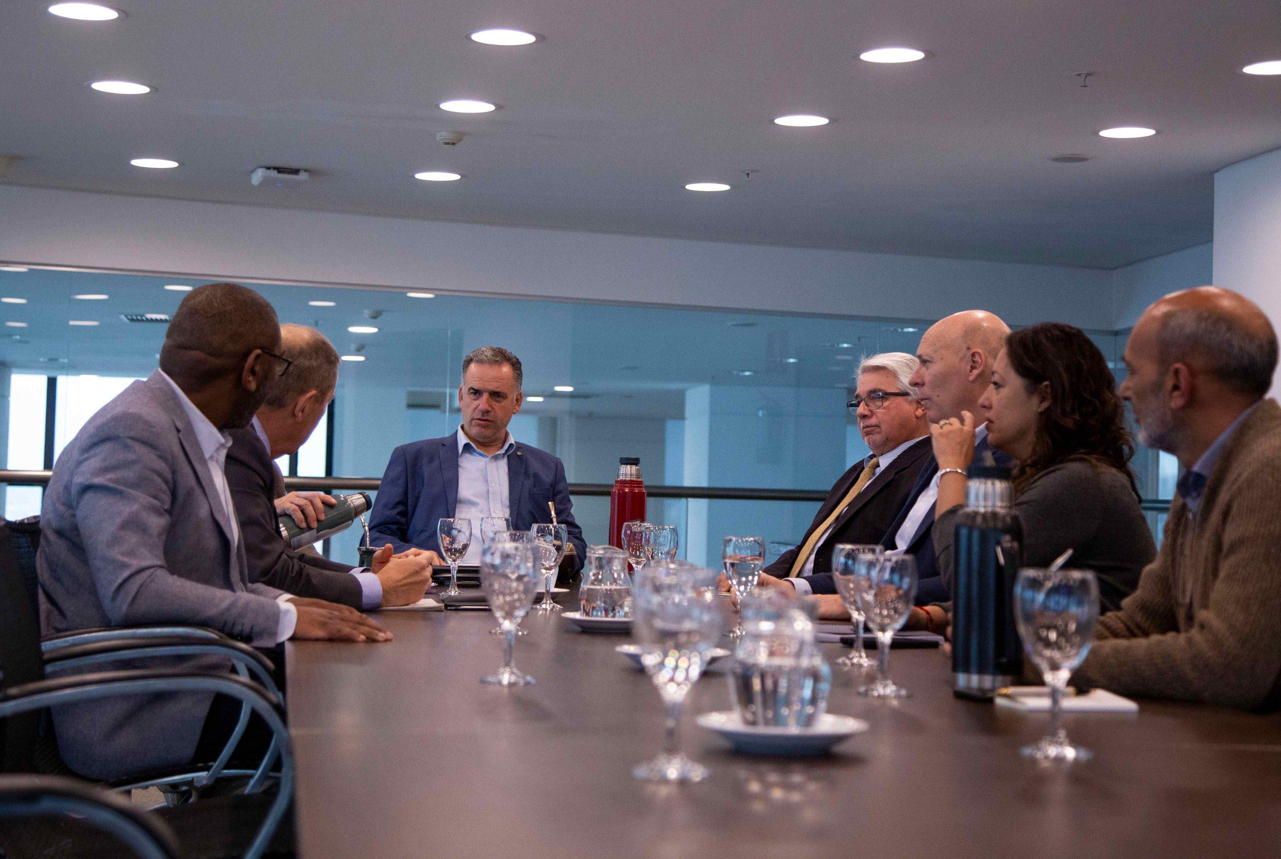 Orsi encabezó primera reunión de la Comisión de Riego, una de las prioridades del gobierno