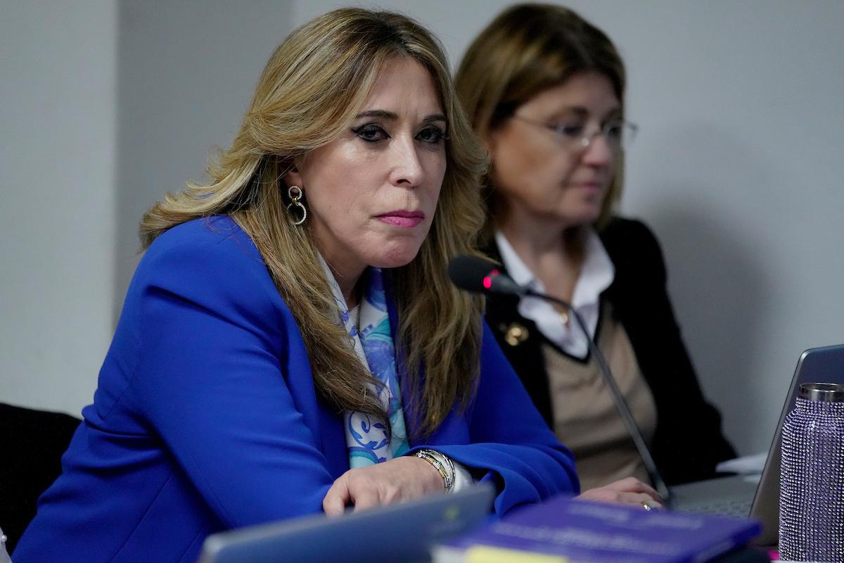 Sandra Fleitas durante la audiencia pública en el Juzgado de la calle Juan Carlos Gómez. Foto: Javier Calvelo / adhocFOTOS