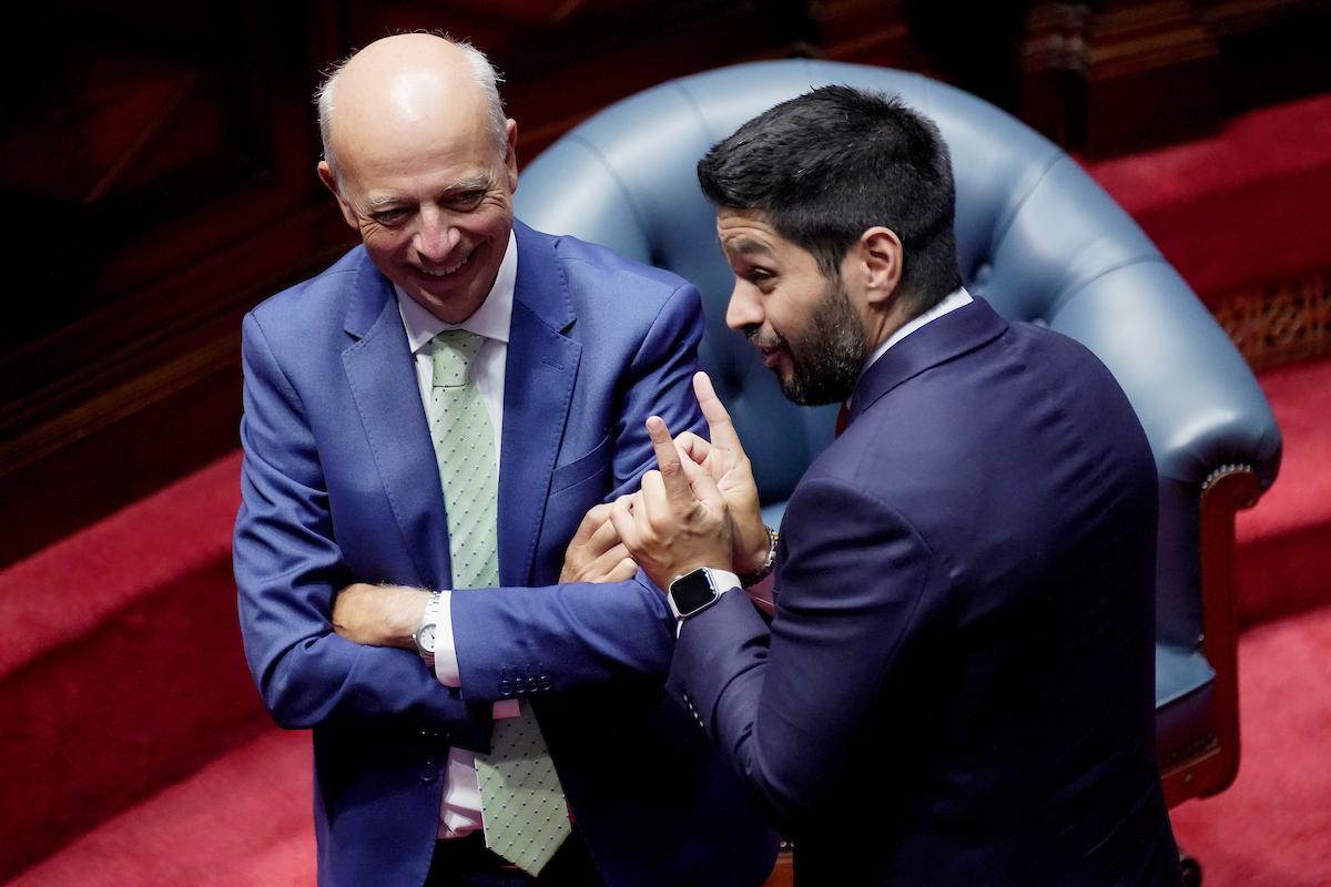 Coalición instala mesa de coordinación en Parlamento, pero Cabildo Abierto se negó a participar