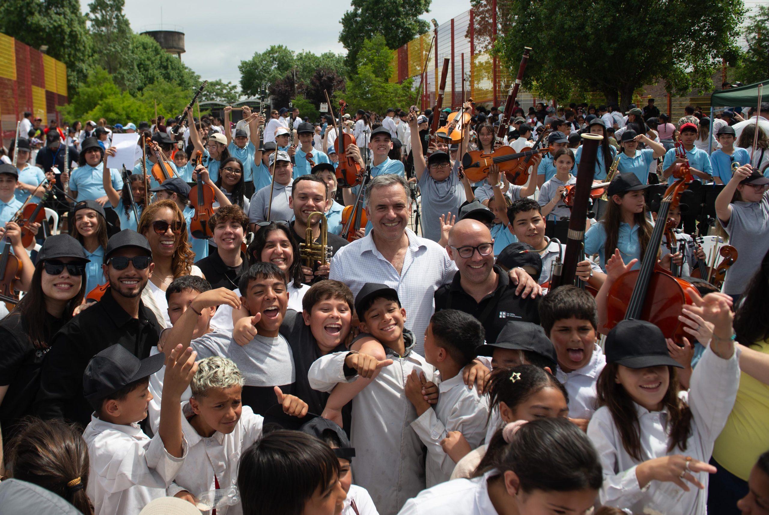 El presidente de la República, Yamandú Orsi, en Casavalle. Foto: Presidencia de la República