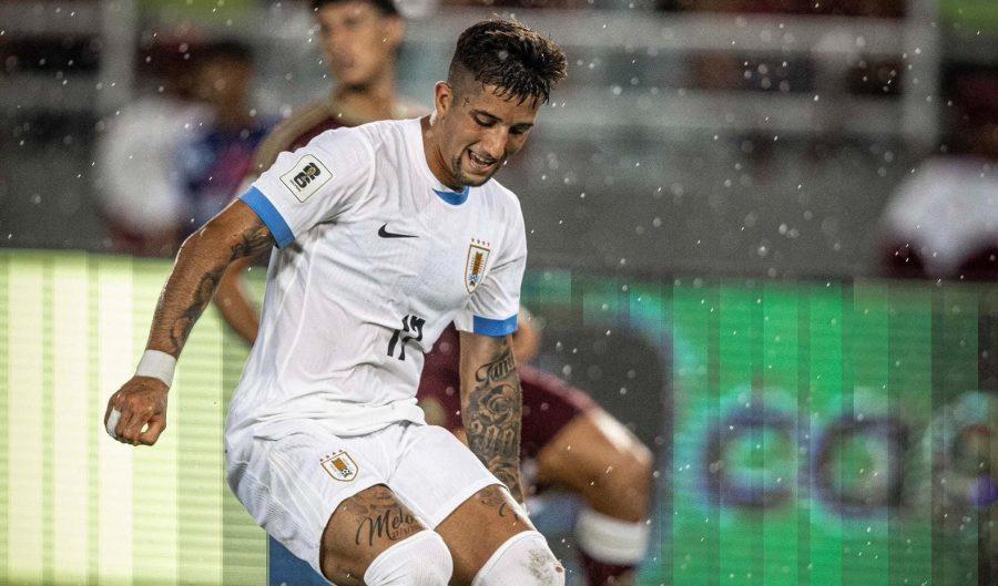 Uruguay ante Venezuela empató sin goles, sin juego y con un Rochet que salvó el arco