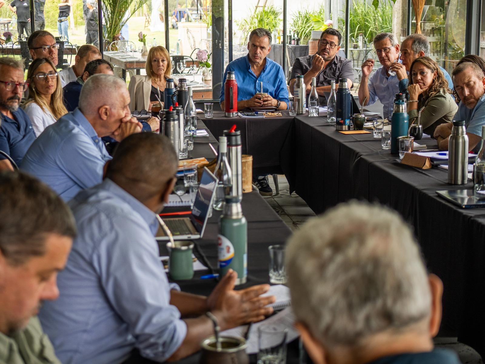 Orsi se reunió este sábado con su gabinete en Salinas: Primeros pasos hacia el gobierno 2025-2030