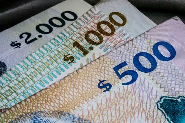 Los hombres ganaron un 27% más que las mujeres, en promedio, entre 2018 y 2024