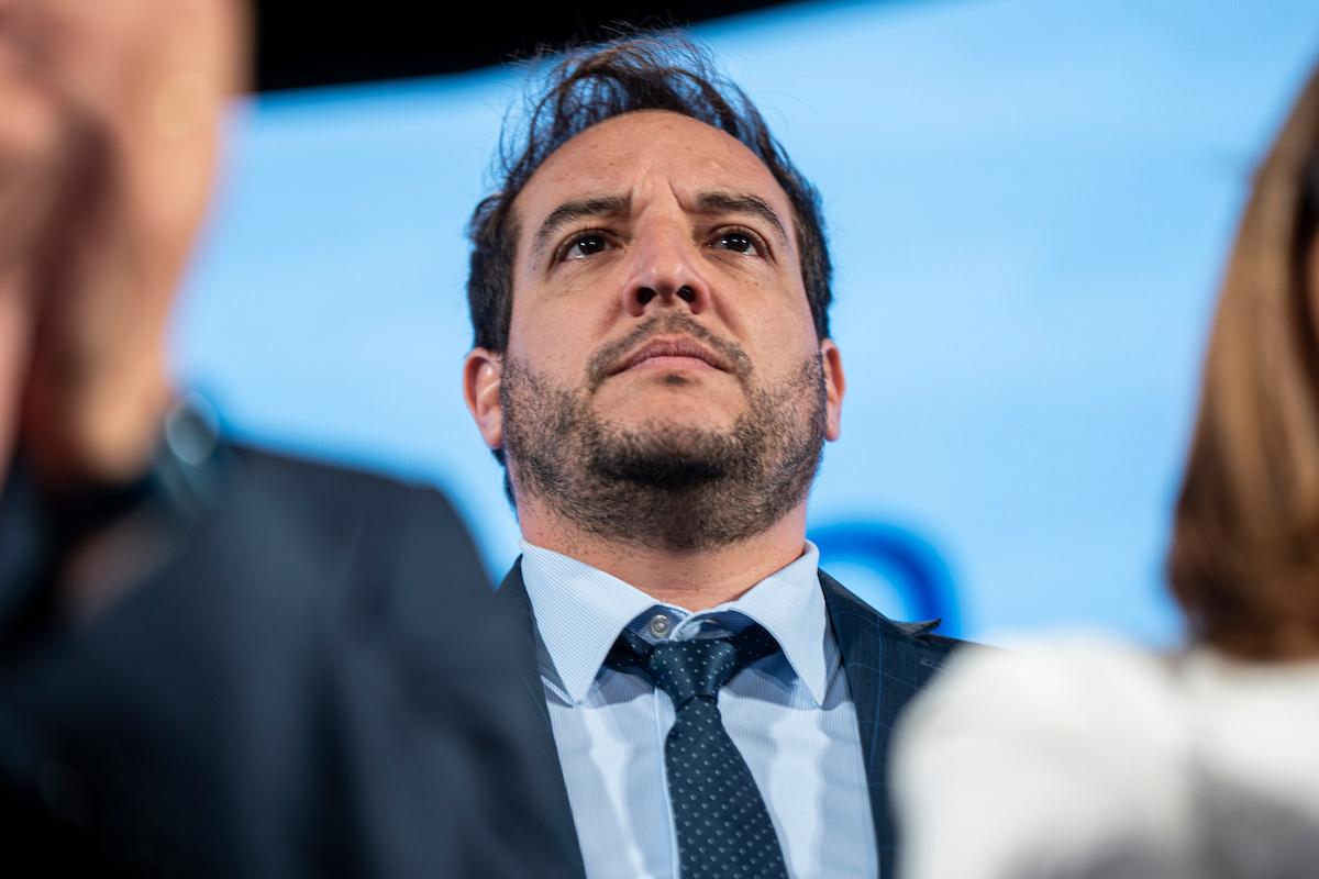 Christian Di Candia durante la presentación del nuevo gabinete de gobierno. Foto: Mauricio Zina / adhocFOTOS