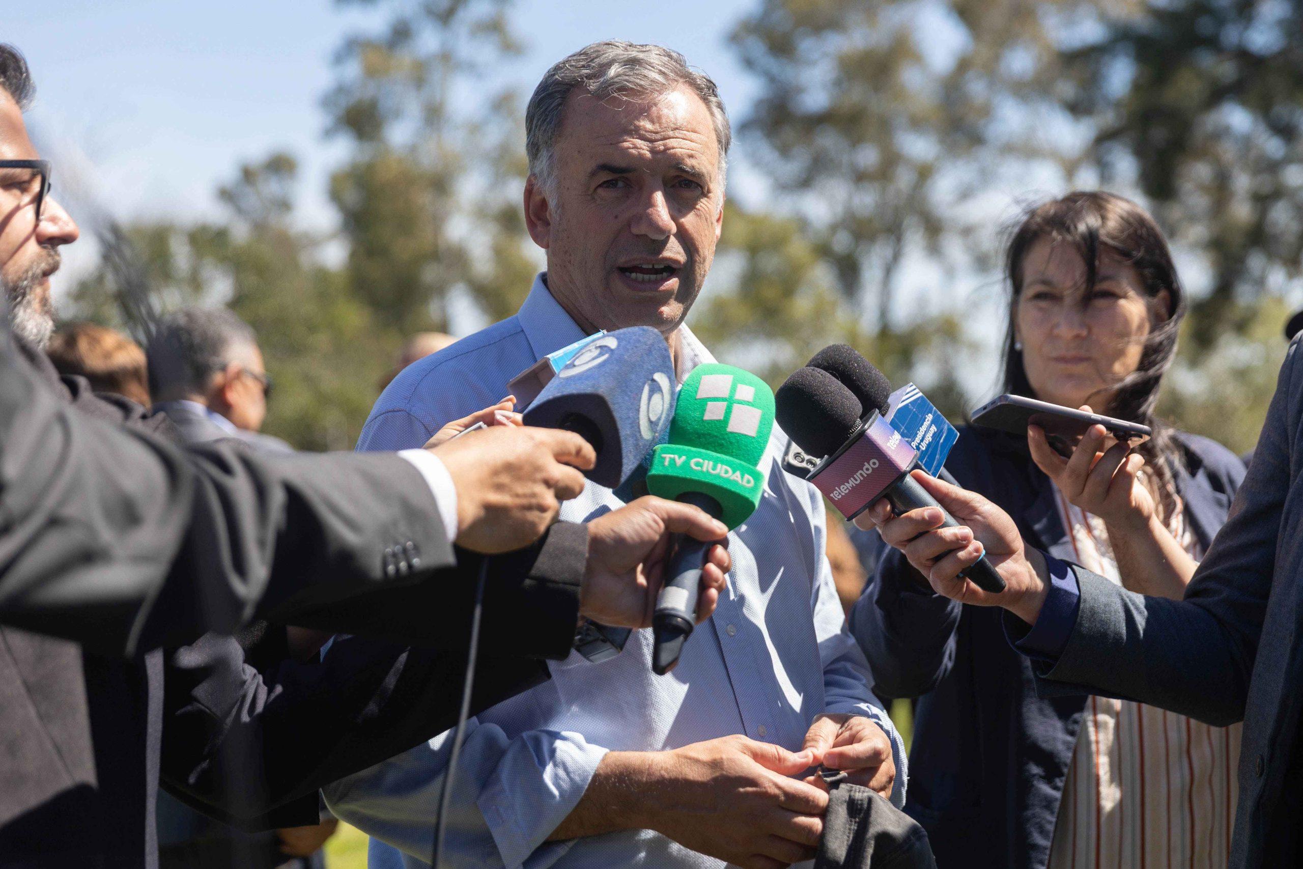 El presidente de la República, Yamandú Orsi, en al colonia Berro. Foto: Presidencia de la República.