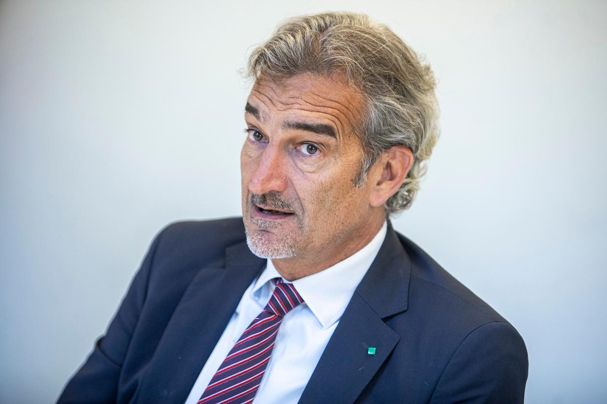 ablo Ruiz en las oficinas de ONU Uruguay en Montevideo. Foto: Mauricio Zina / adhocFOTOS