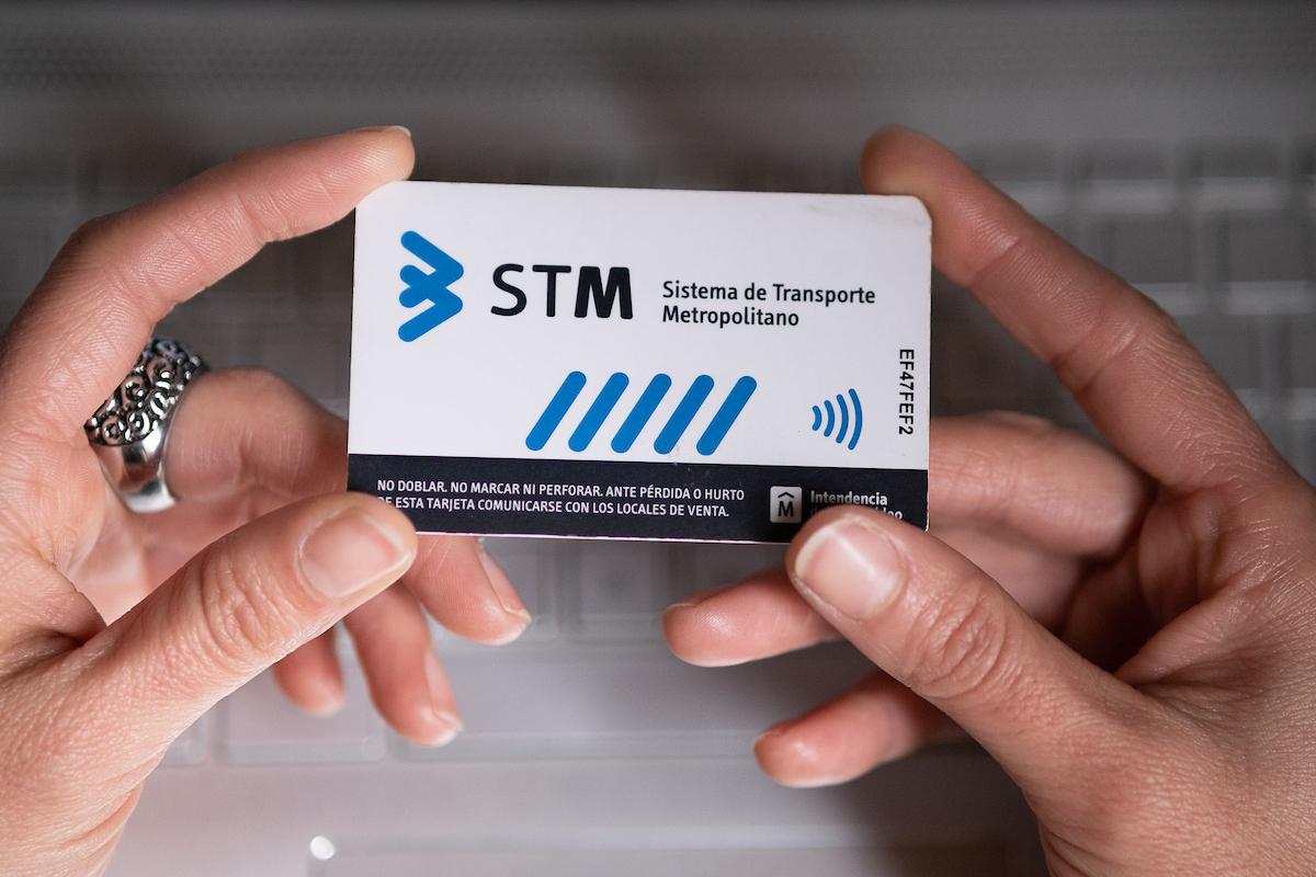 Tarjeta STM. Foto: Pablo Vignali / adhocFOTOS